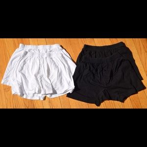 Used 4 pair small knit men’s boxers.